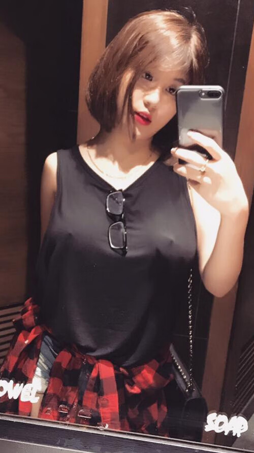 中澳混合泳对决 千分之一秒定胜负,澳大利亚男女混合泳接力