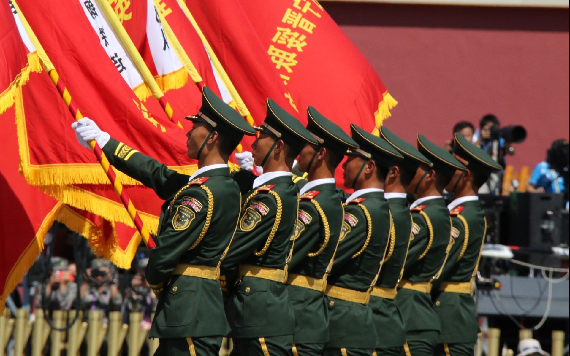 篮球社区活动周启幕城市间赛事点燃全民参与热情,社区篮球赛主题