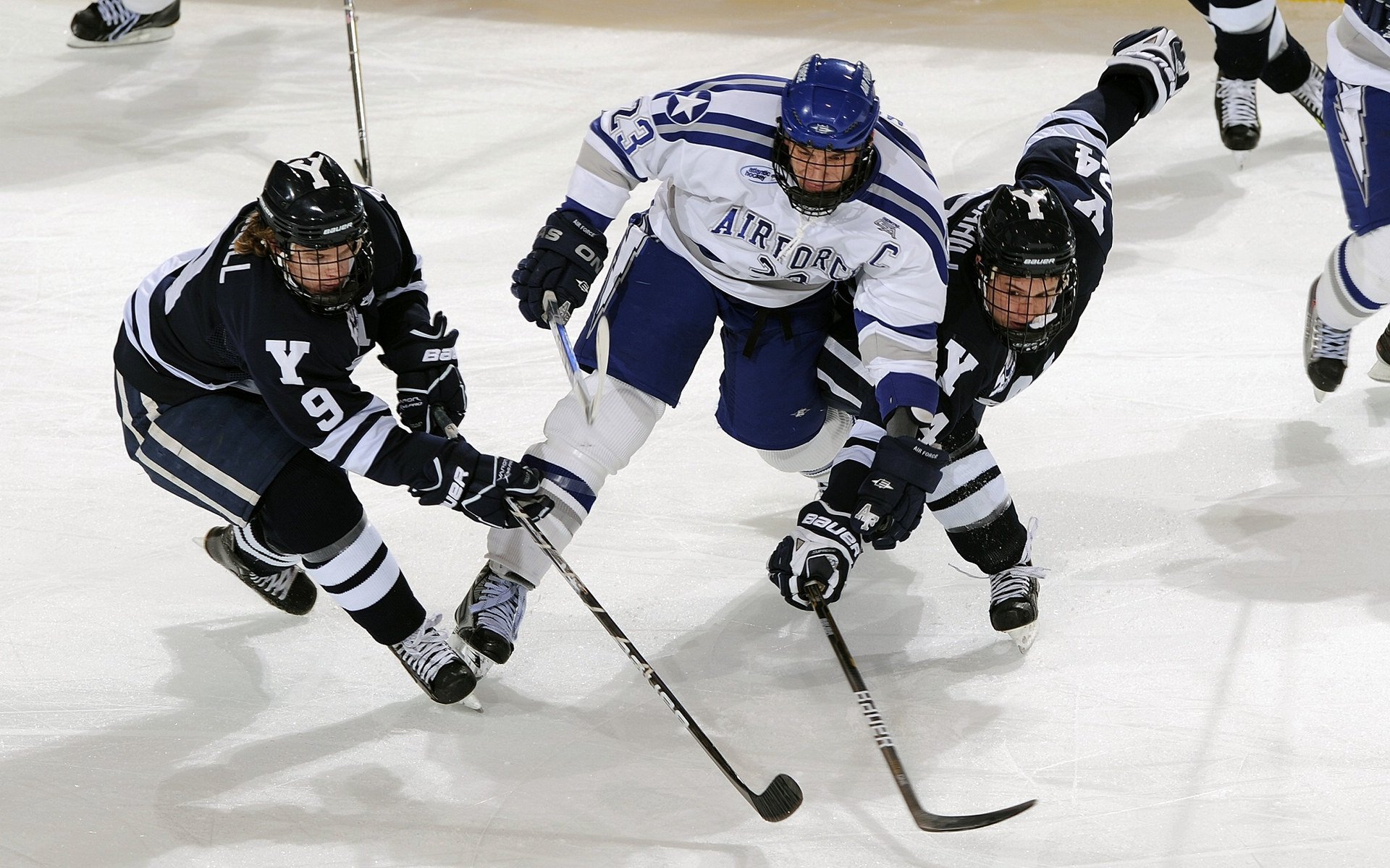 英超冲刺决战:最终冠军谁与争锋!,英超争冠形势